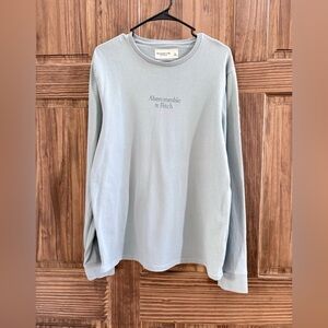 Abercrombie & Fitch Light Blue Long Sleeve Tee